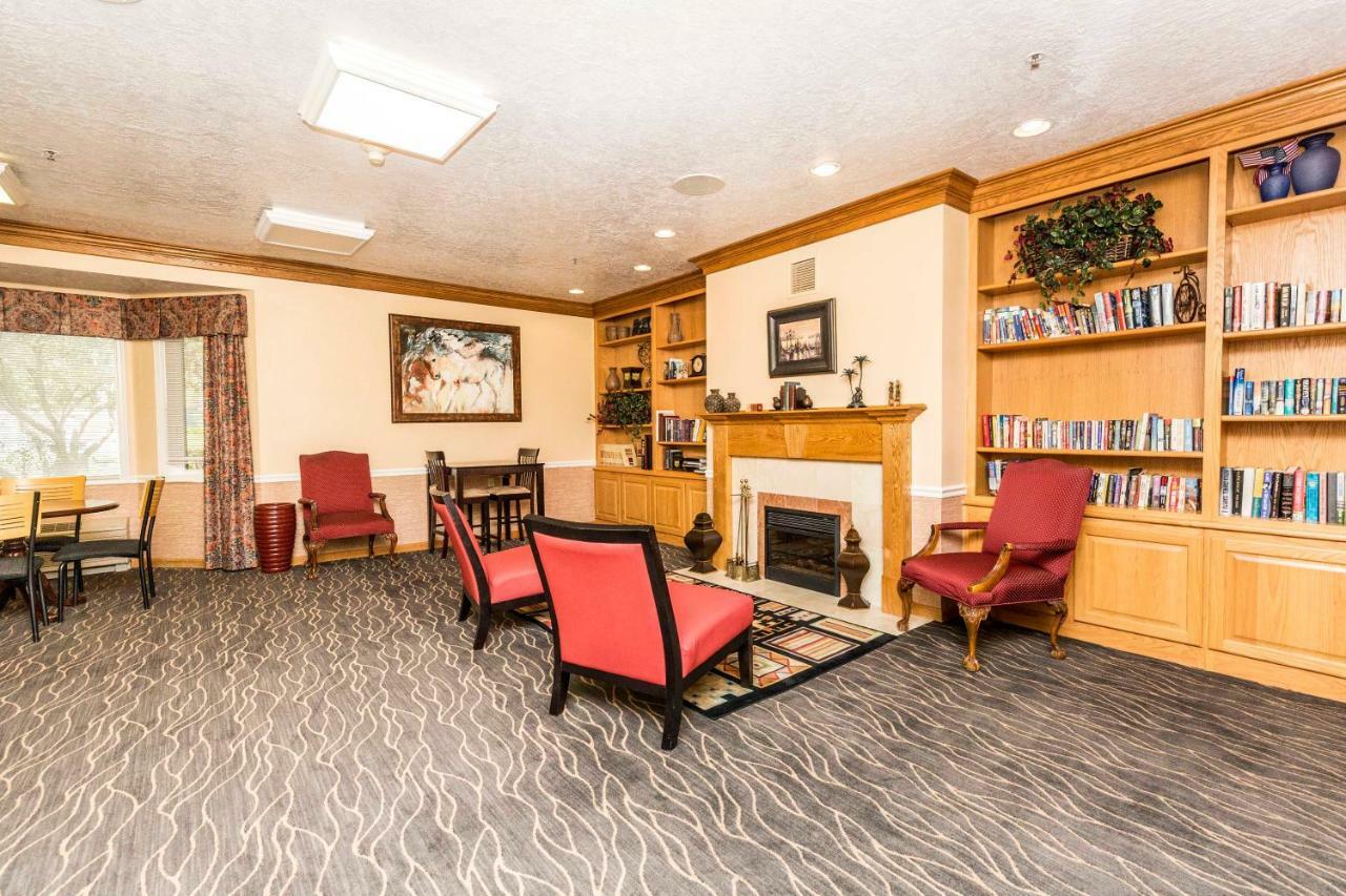 Mojave Edge Hotel Mesquite Bagian luar foto